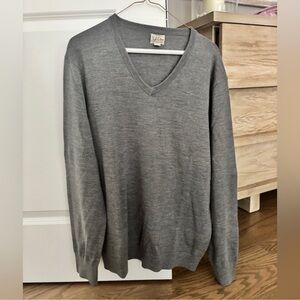 J Crew 100% Merino Wool Gray Sweater V-neck L